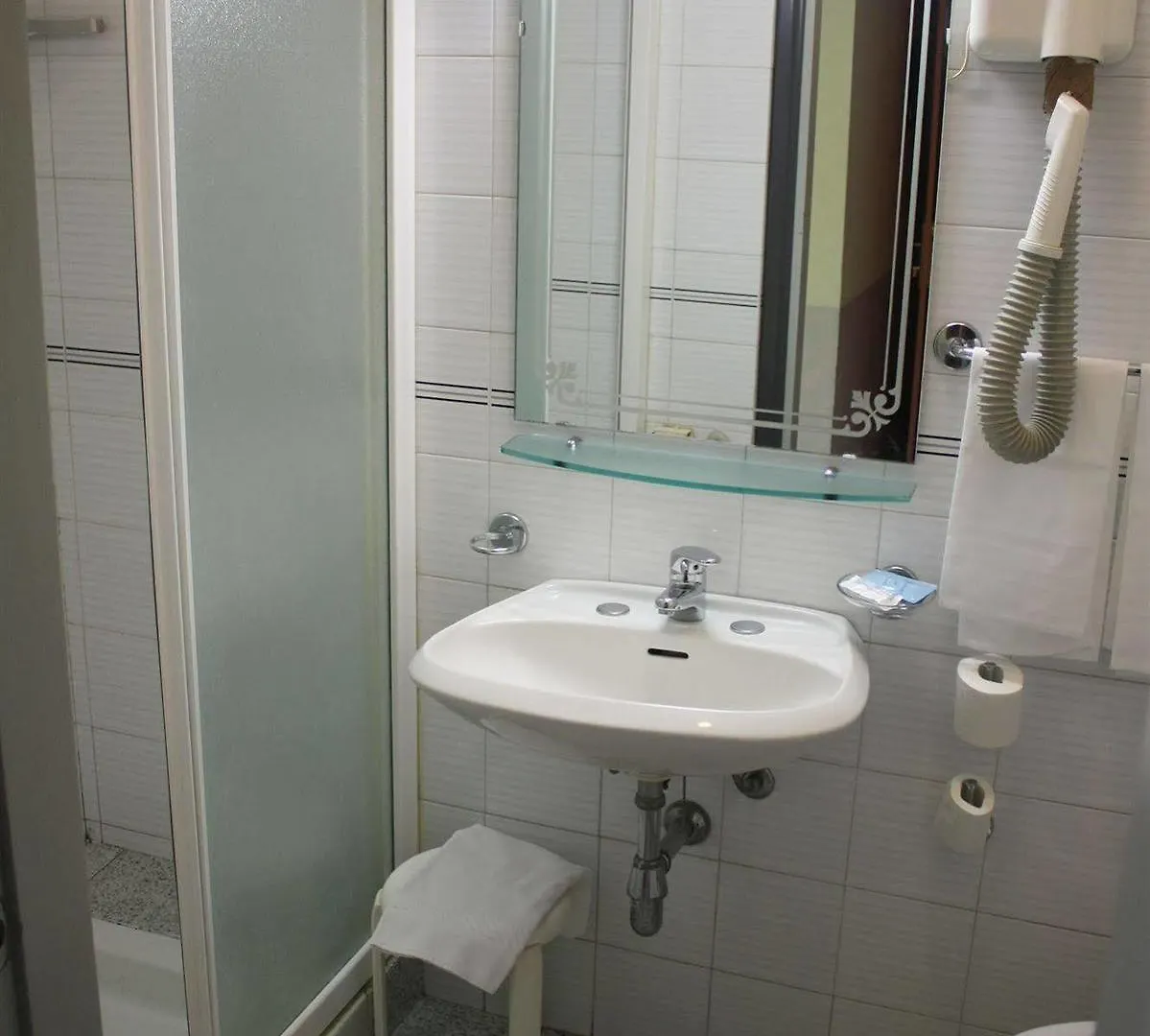 Hotel Mazzini 레토이아니