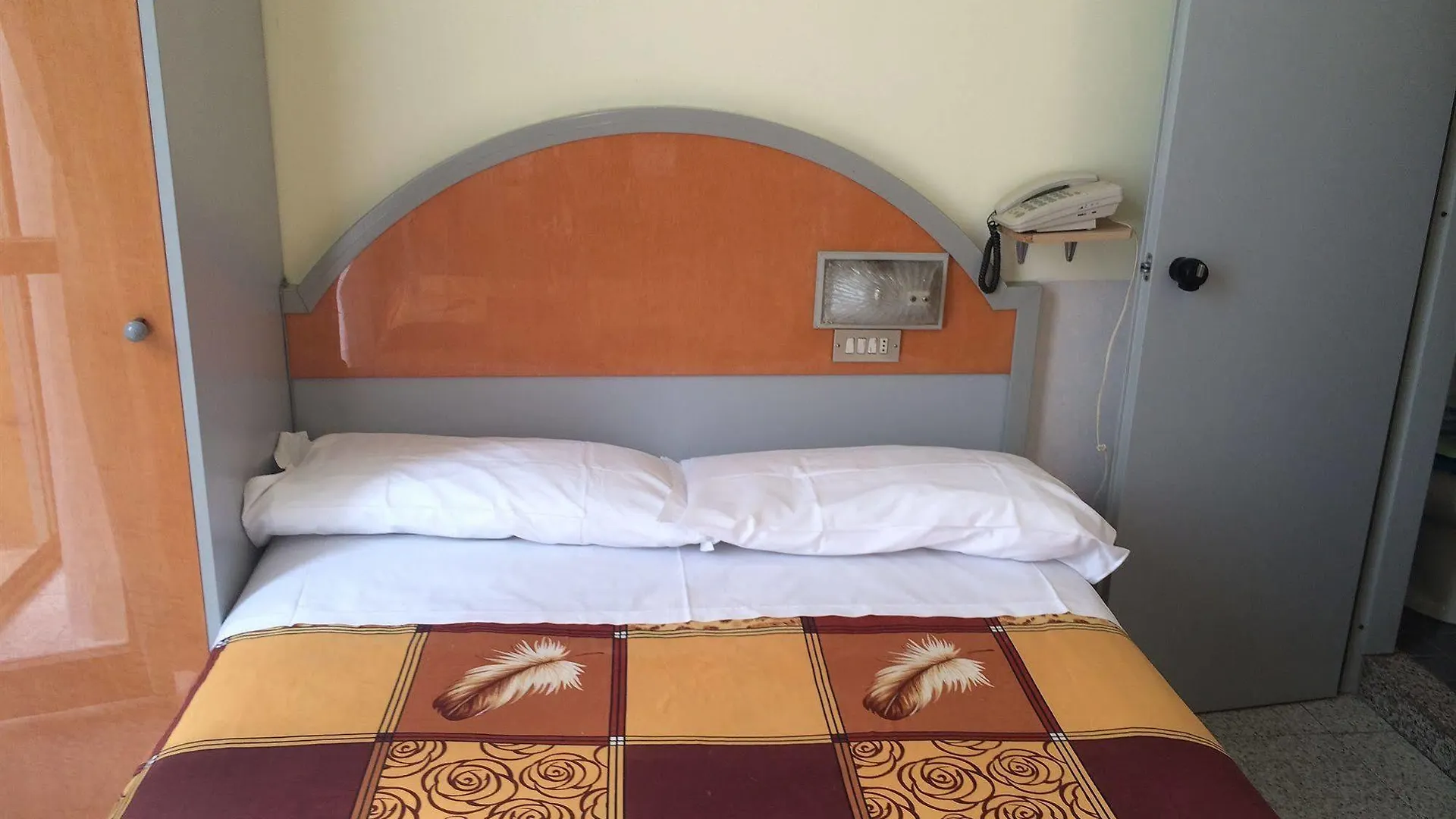 Hotel Mazzini 레토이아니
