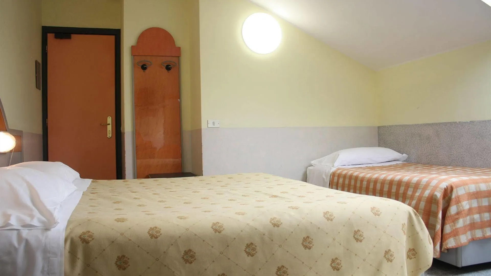 Hotel Mazzini Letojanni