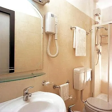 Hotel Mazzini Letojanni 3*,  Italia