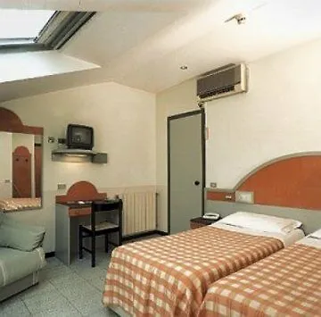 Hotel Mazzini Letojanni